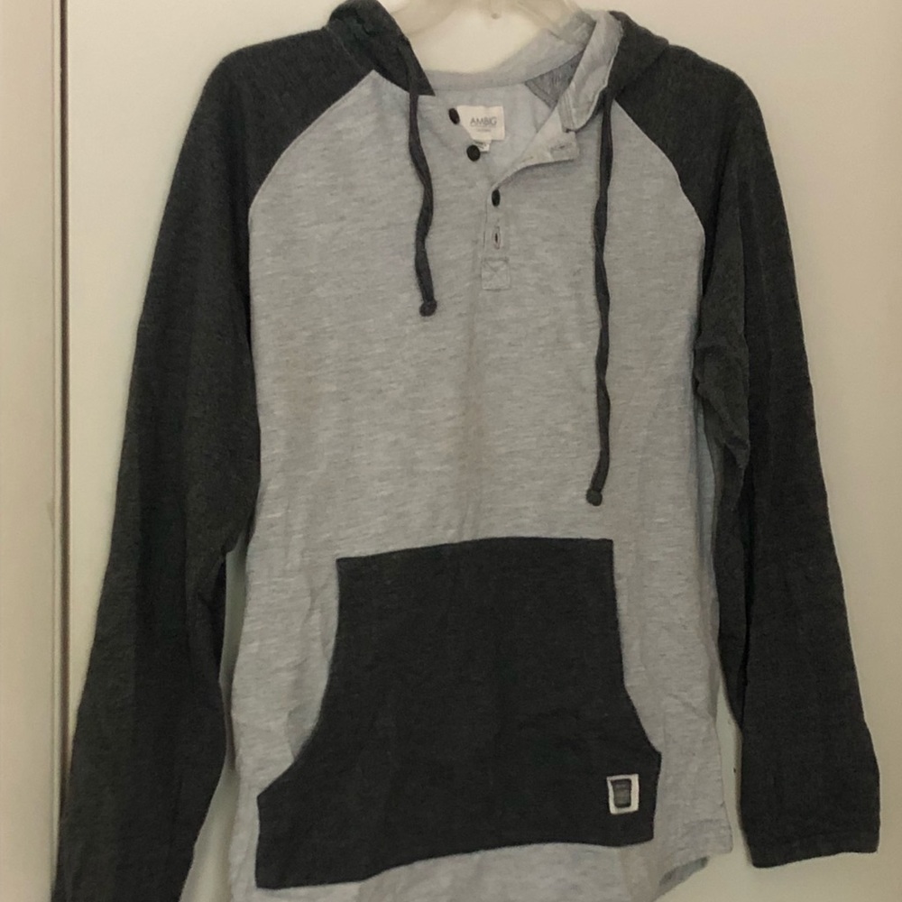 Long Sleeve hooded shirt